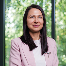 ИРИНА АТАНАСОВА